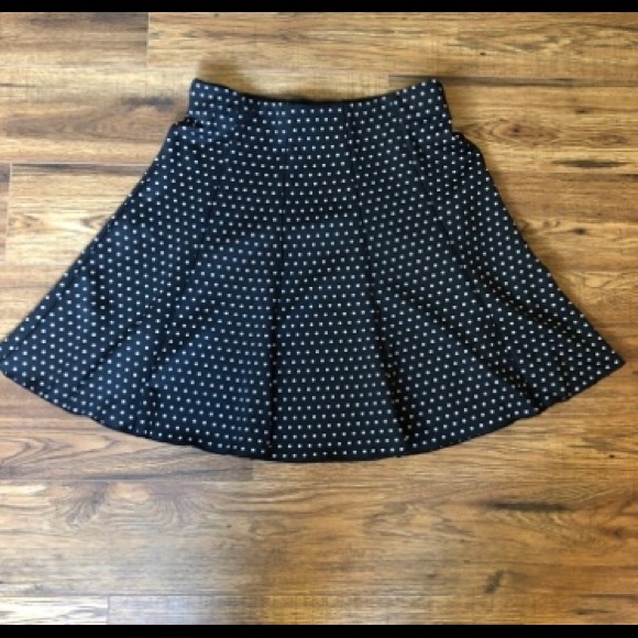 Ricki’s Black and White Polka Dot Skirt - Picture 1 of 6